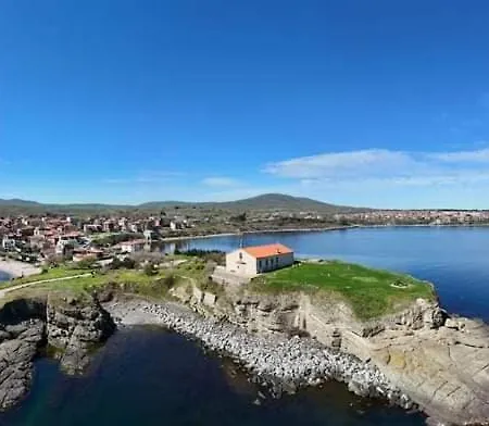 кастро/castro Царево
