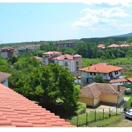 кастро/castro Apartment Tsarevo